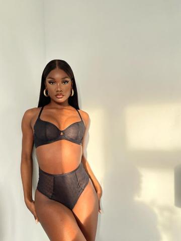 Карина Реал фото 7